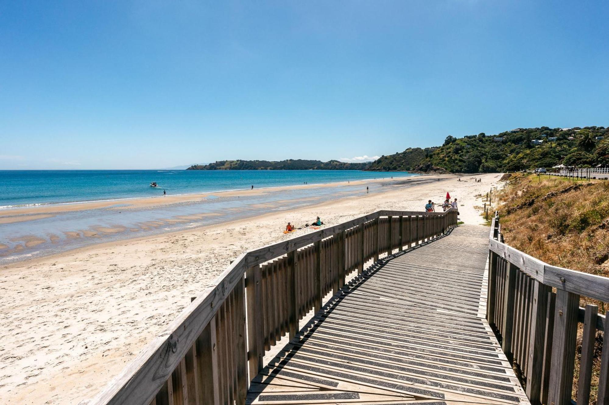 Apartment On The Beach Located At The Sands Onetangi Exterior photo